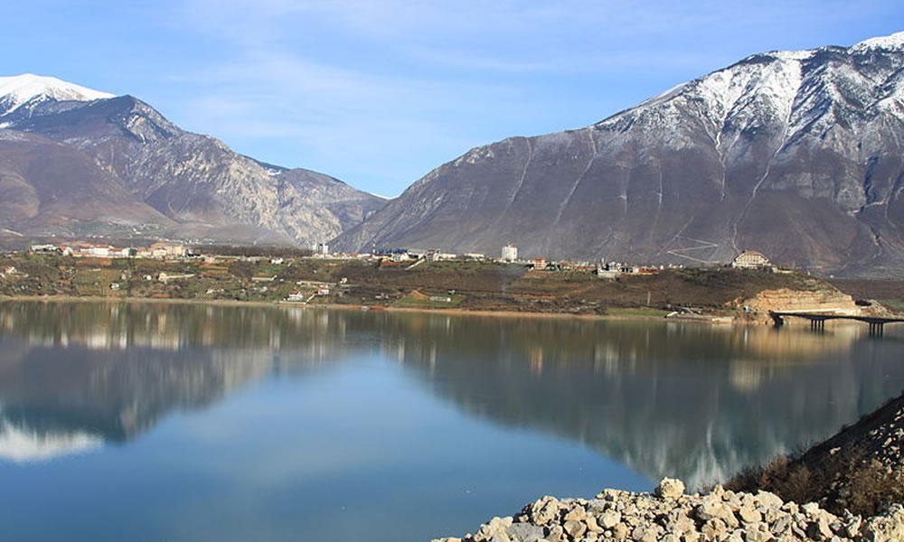 Lago di Fierza